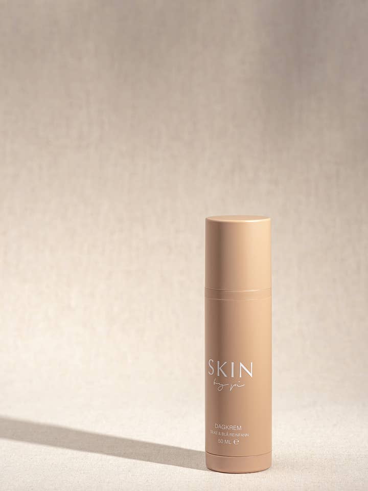 day cream silk & blue tansy for wholesale by SKIN BY PI