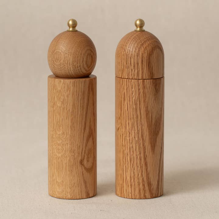 Pepper and Salt Mill Pair in oak for wholesale by Pare