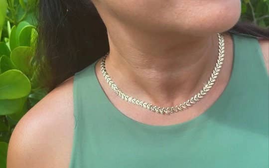 Milie – wholesale Choker/collar – 18k GF Fishtail Choker: Hypoallergenic Chevron Necklace2