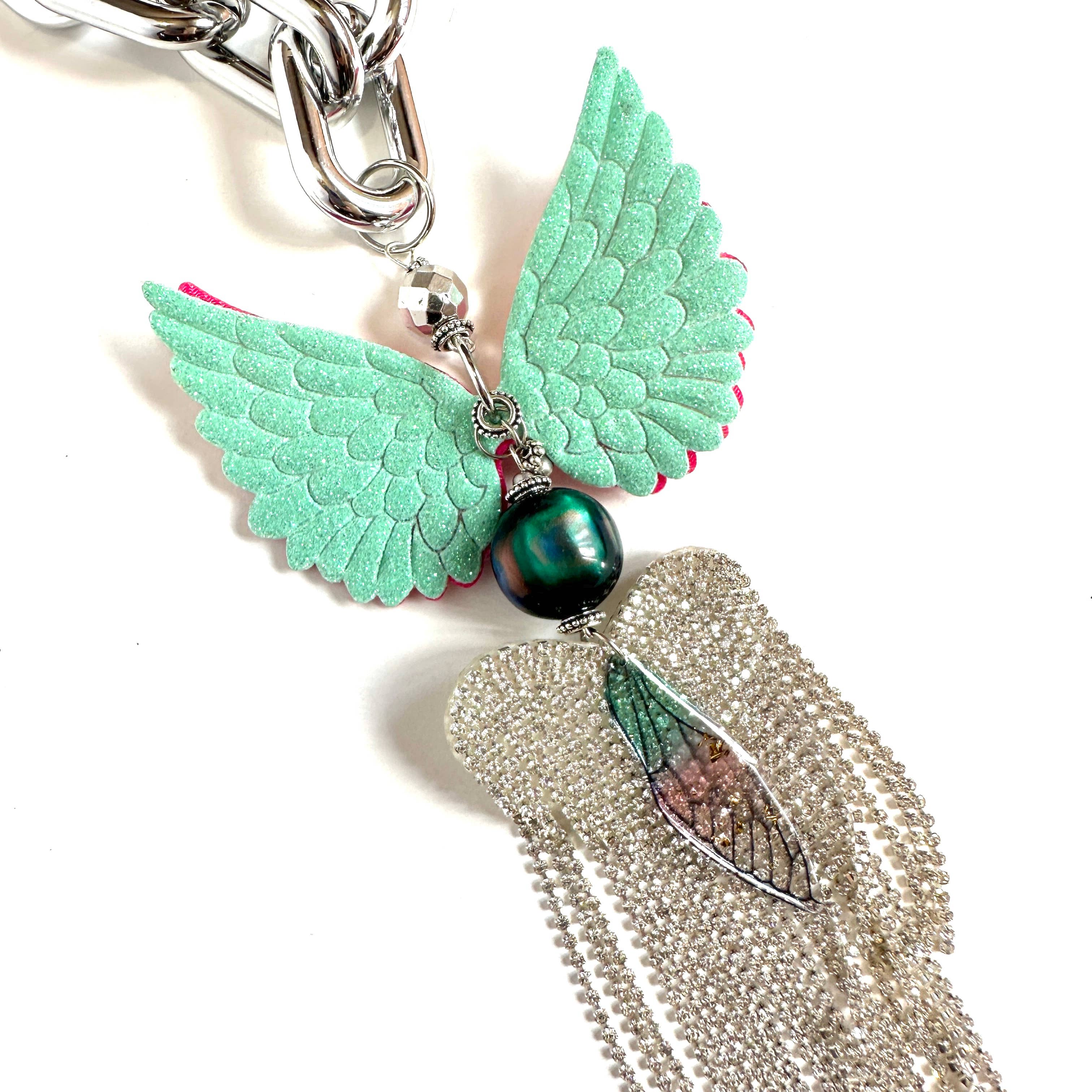 Roselinde - Wholesale Pendant/Charm Necklace - Blink1