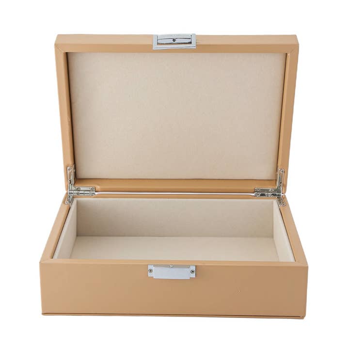 Boîte à montres beige moyen et autres tendances Résultats pour boite clic clac en vente B2B. Retours gratuits et paiement à 60 jours sur Faire sur Faire.