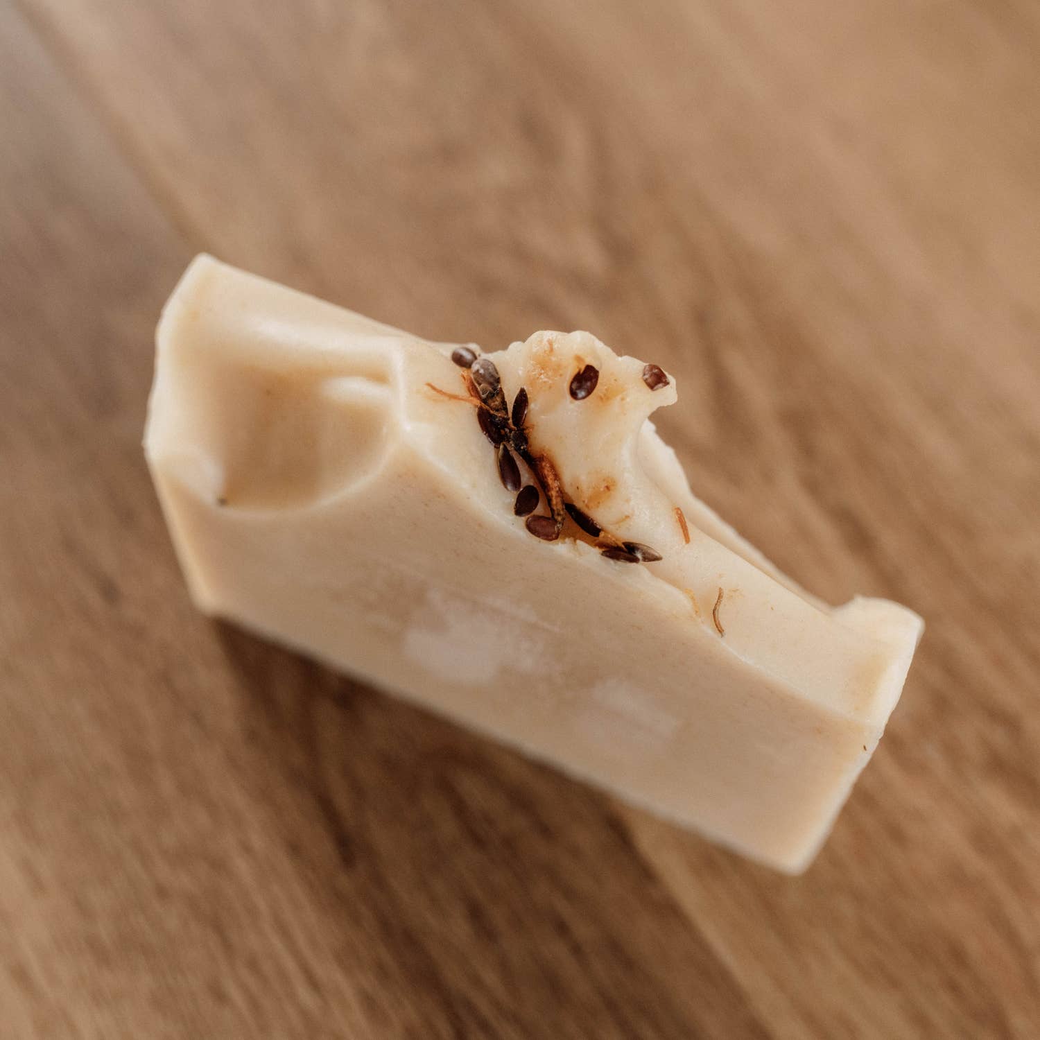 Naturayl - Wholesale Bar Soap - Sweet Almond Exfoliating Soap - skin care hygiene1