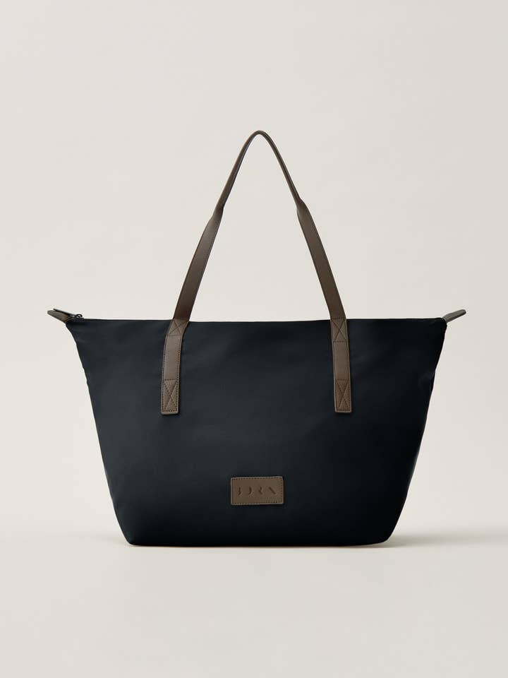 Daily Bag zwarte grote multifunctionele tas voor wholesale door Born Living Yoga