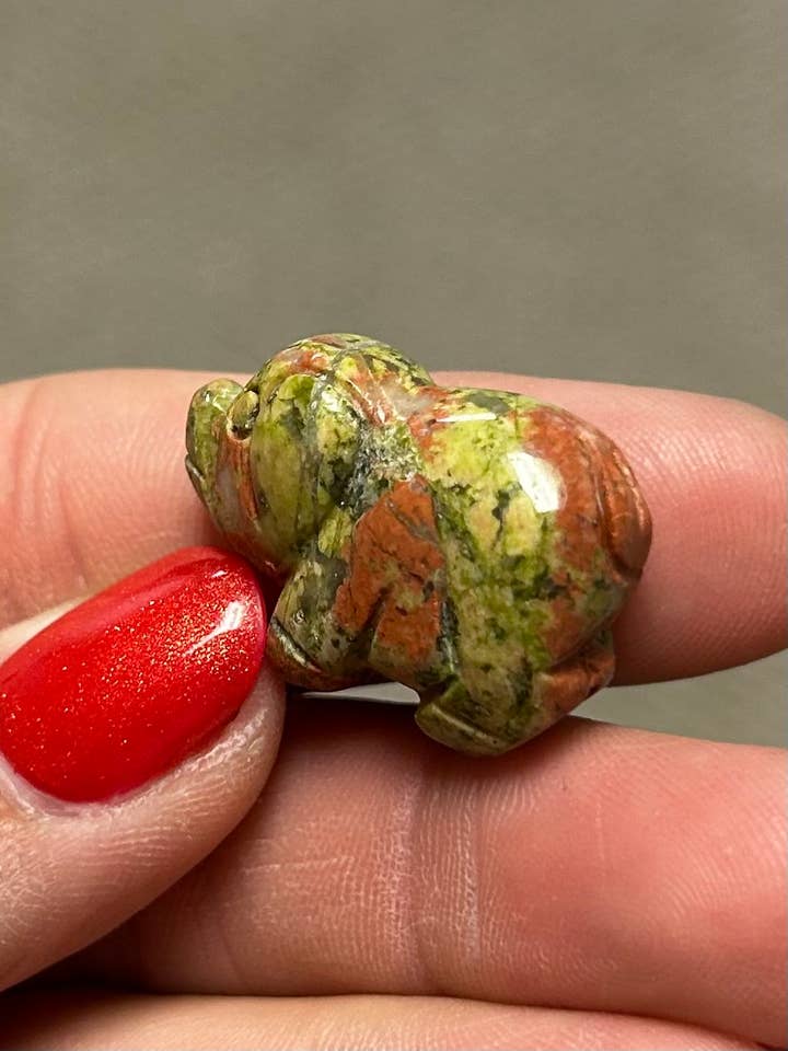 Pietra preziosa in cristallo intagliato a forma di maiale per la vendita all'ingrosso da parte di Atomic Alchemy