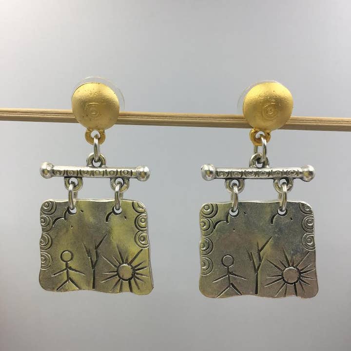Petroglyph Earrings and other Purchase Wholesale diventare bevande. Free Returns & Net 60 Terms on Faire trending on Faire.