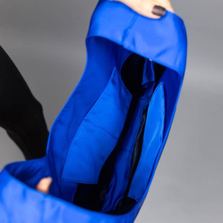 BridalSpain – wholesale Presentpåse – Brudens nödvändigheter presentpåse med japansk knut, kunglig blå1