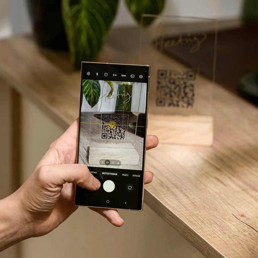 Inko Horeca Accessories – wholesale Sign – Acrylic Transparent QR Code Menu Sign (QW04)1