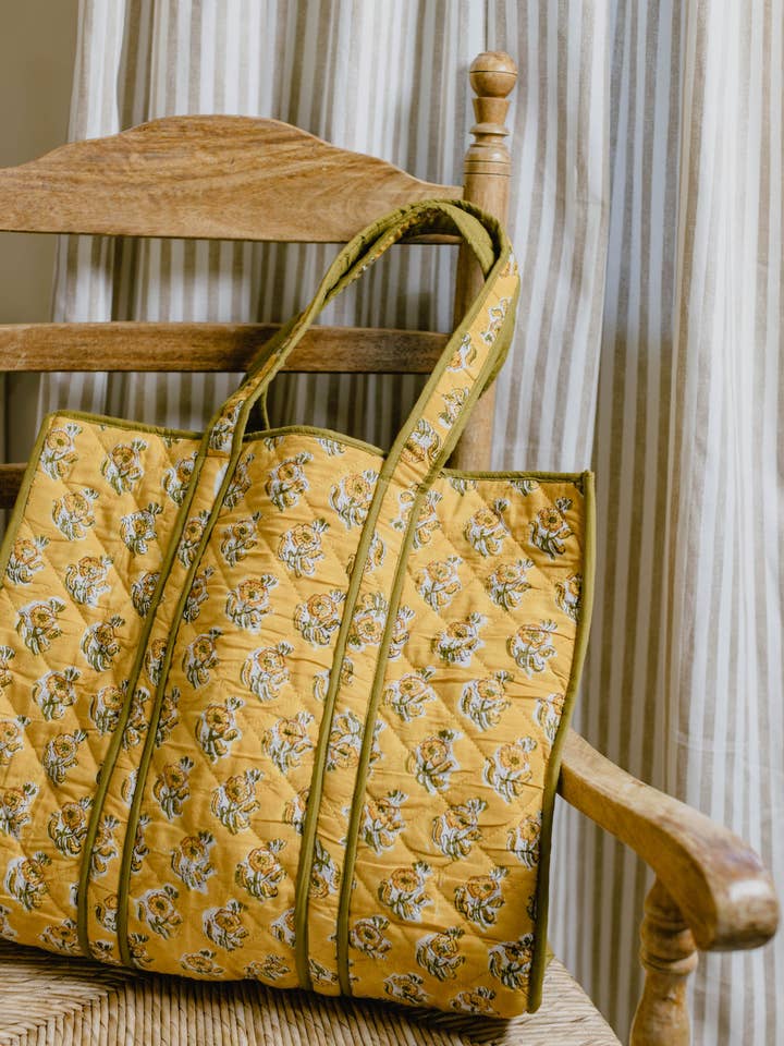 Borsa Tote con Stampa a Blocchi di Calendula per la vendita all'ingrosso da parte di Cosy Buddha