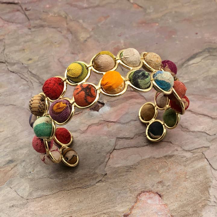 Anju Jewelry - Wholesale Beaded Bracelet - Aasha Kantha Brass Frame Handcrafted Bracelet4