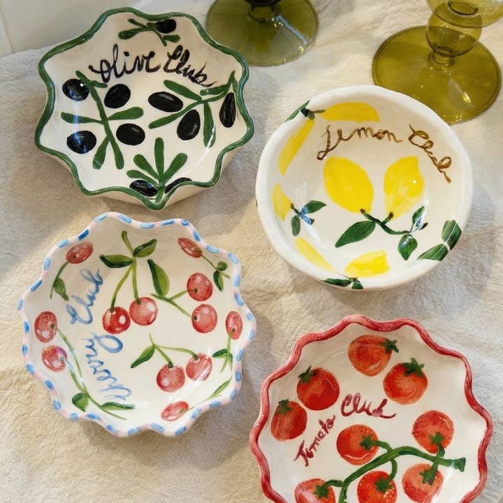 Sofia Lembeye – Engroshandel Pyntetallerken/skål – Skål 'Tomato Club' – Håndmalet keramik2