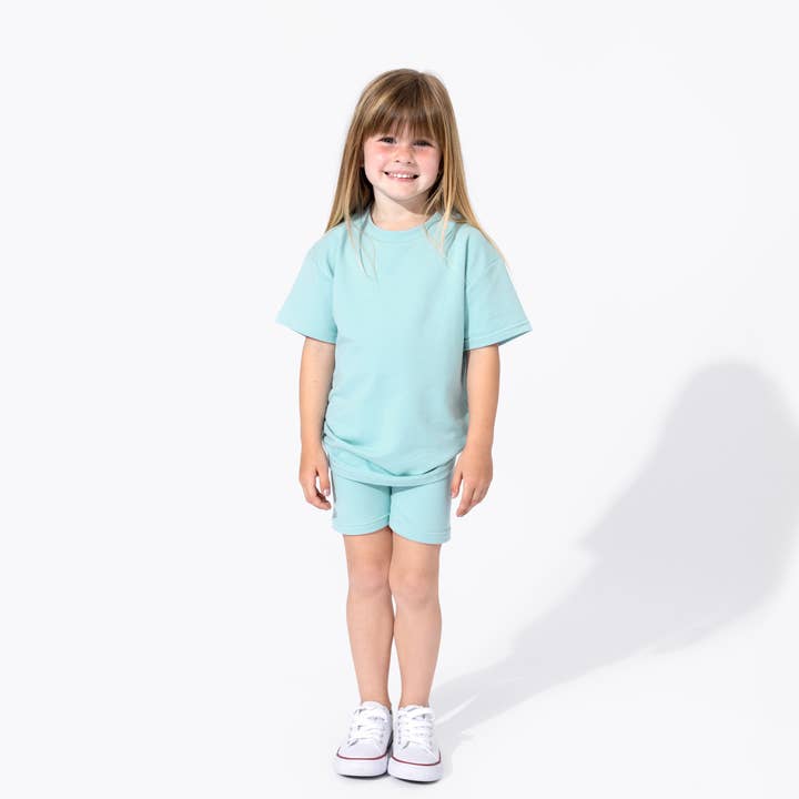 Adventure Blue Bamboo oversize T-shirt og biker-kort sæt til børn for engroshandel hos Bellabu Bear
