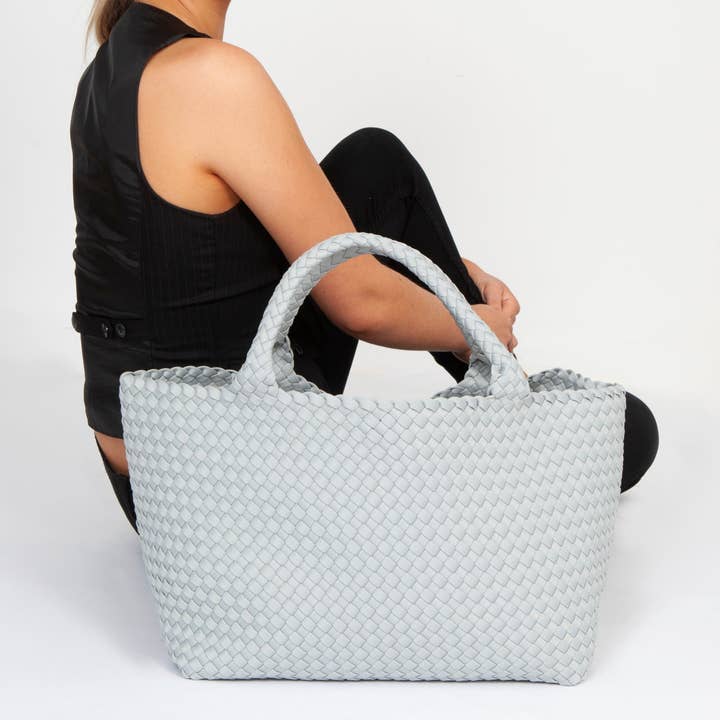 Vida Tote Light Grey for wholesale by Andreina Bags