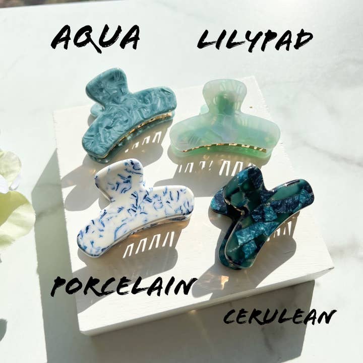 Fenna&Fei - Wholesale Hair Clip - Women's - Mini French Claw Tortoise Shell Acetate Hair Clip