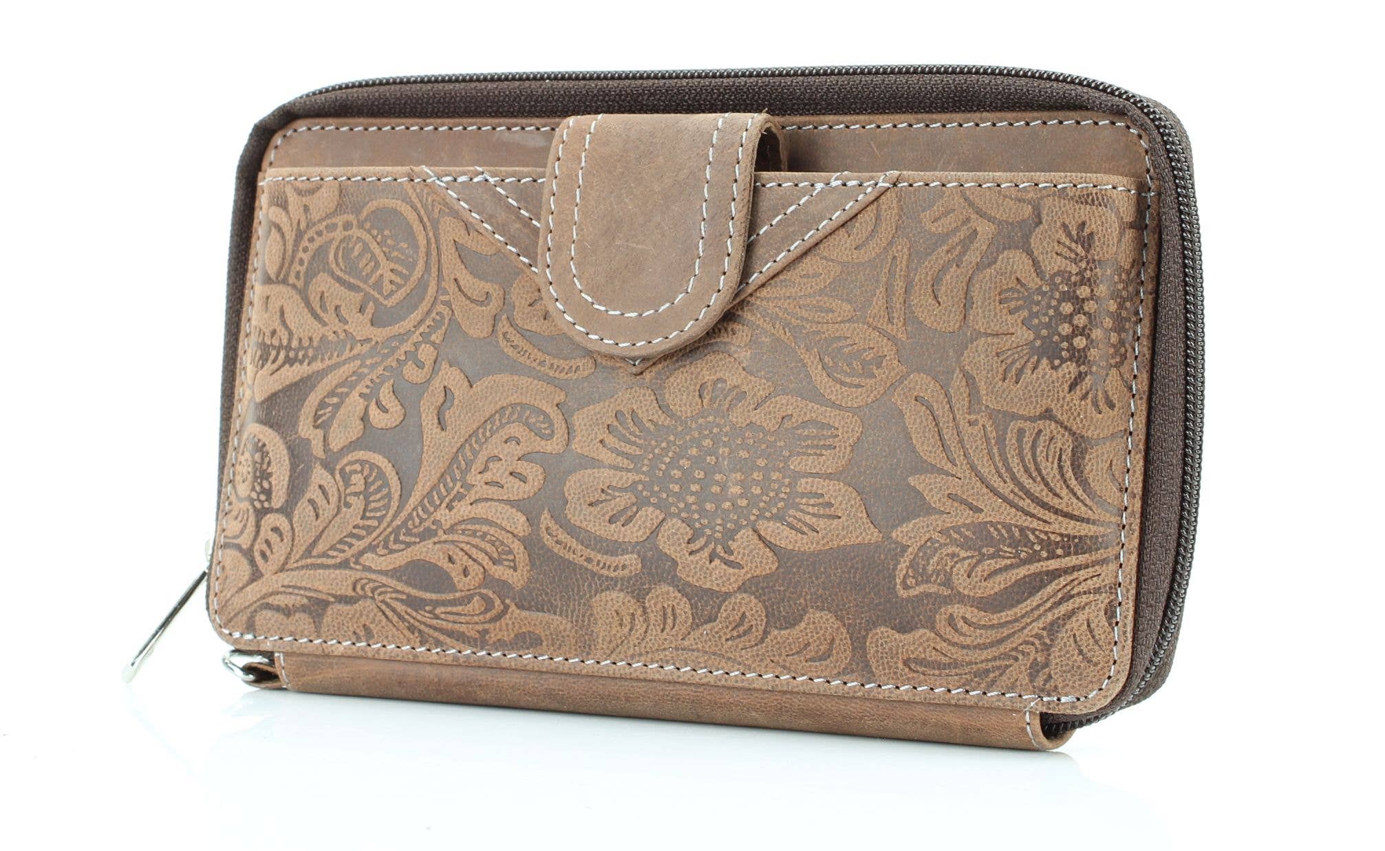 Leather Impressions Inc - Wholesale Wristlet - American Bison Floral Tooled Ladies Wristlet1