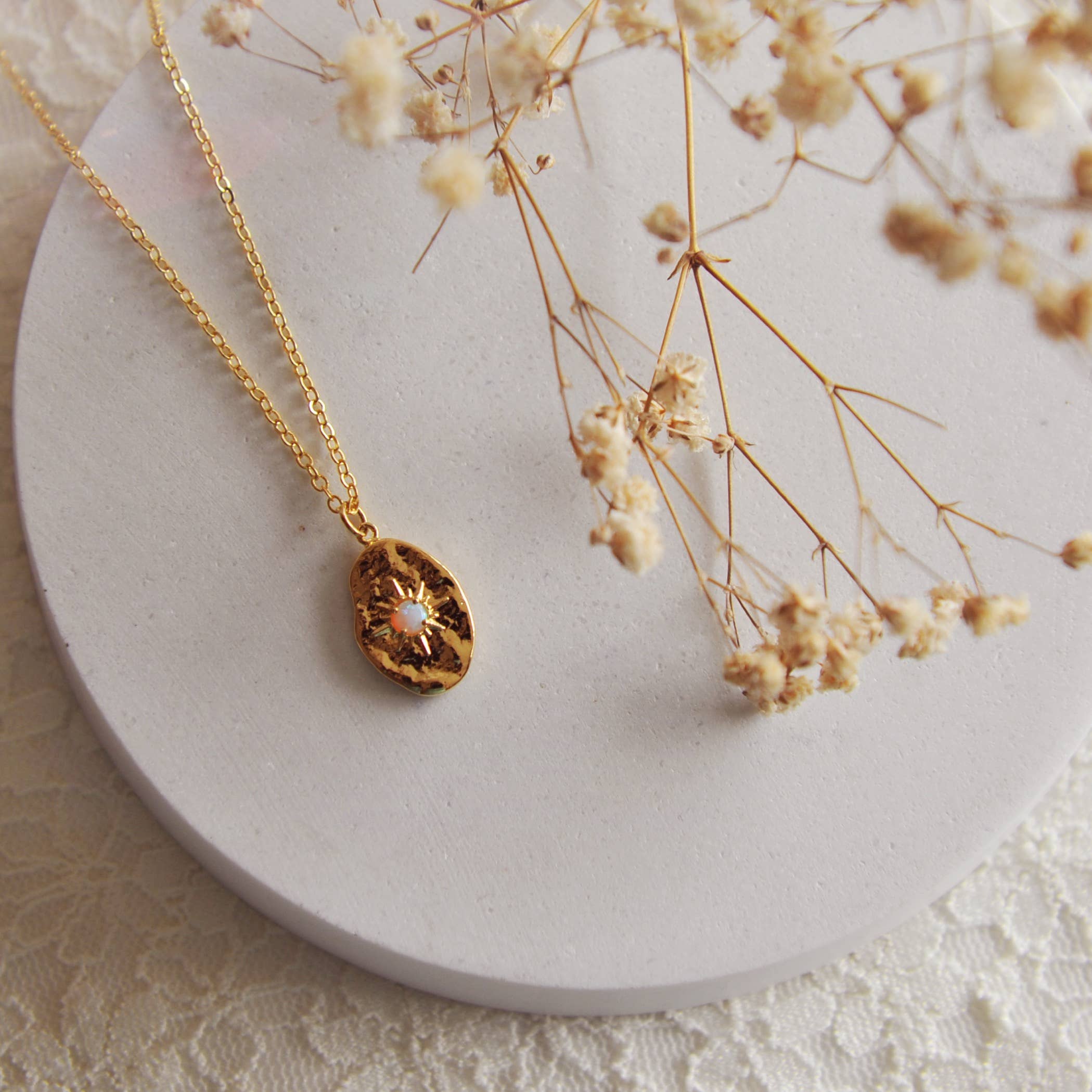 Oh So Lovely - Vente Colliers à pendentif - Collier étoile vintage Nova en opale10