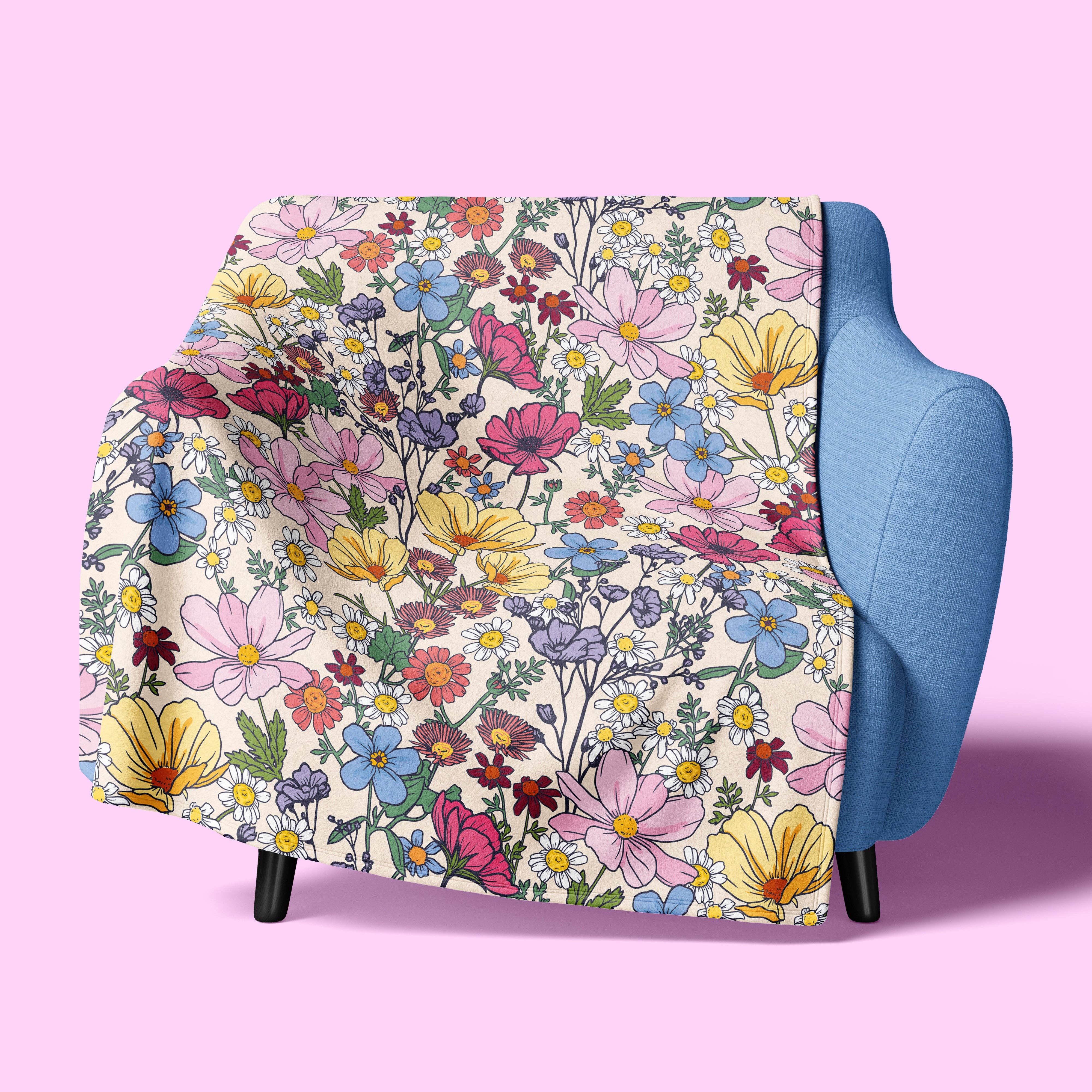 Oh So Daisy – wholesale Throw blanket – SHE'S A WILDFLOWER FLEECE BLANKET1