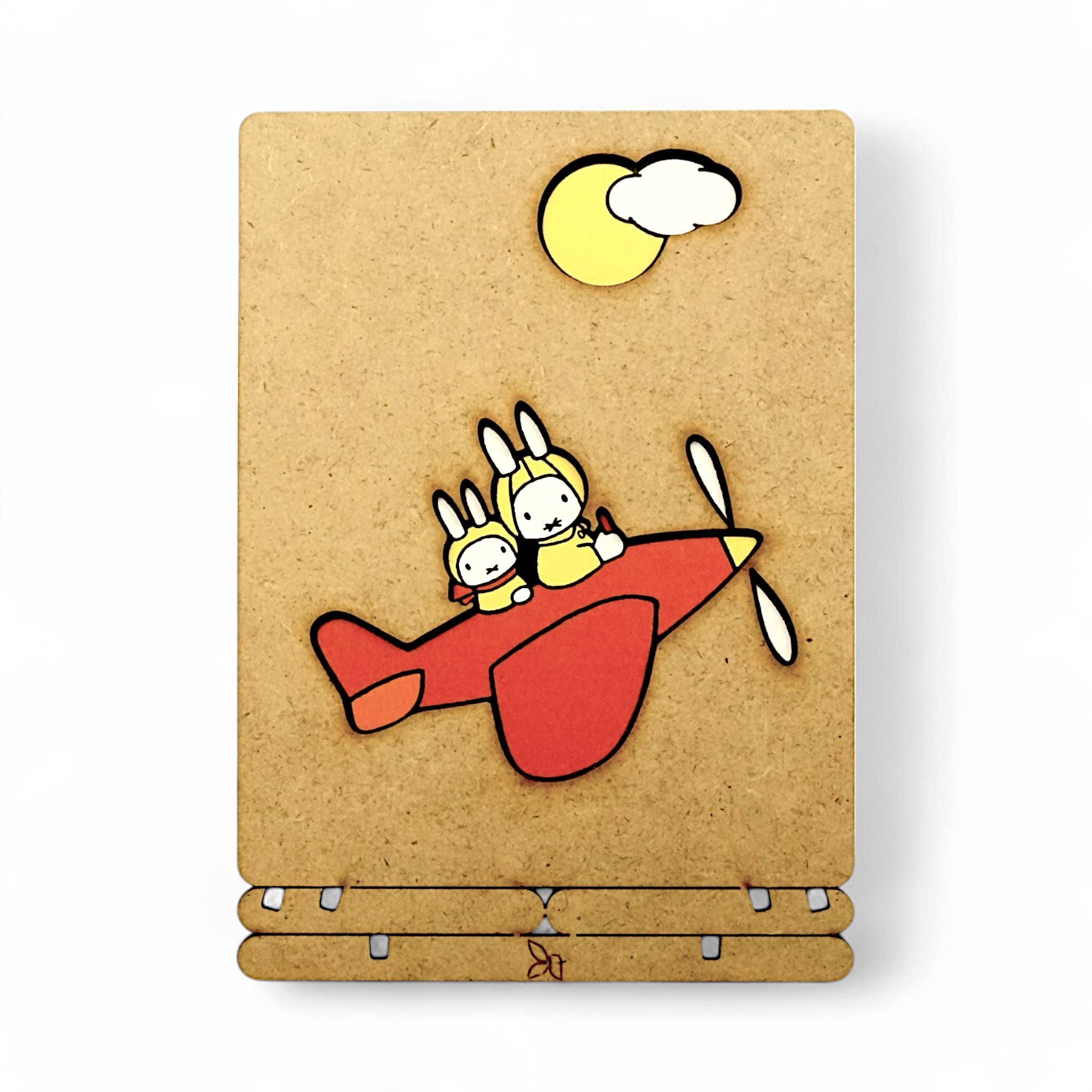 KOMONI Amsterdam – wholesale Postcard – Miffy in a plane Pop-up Card2