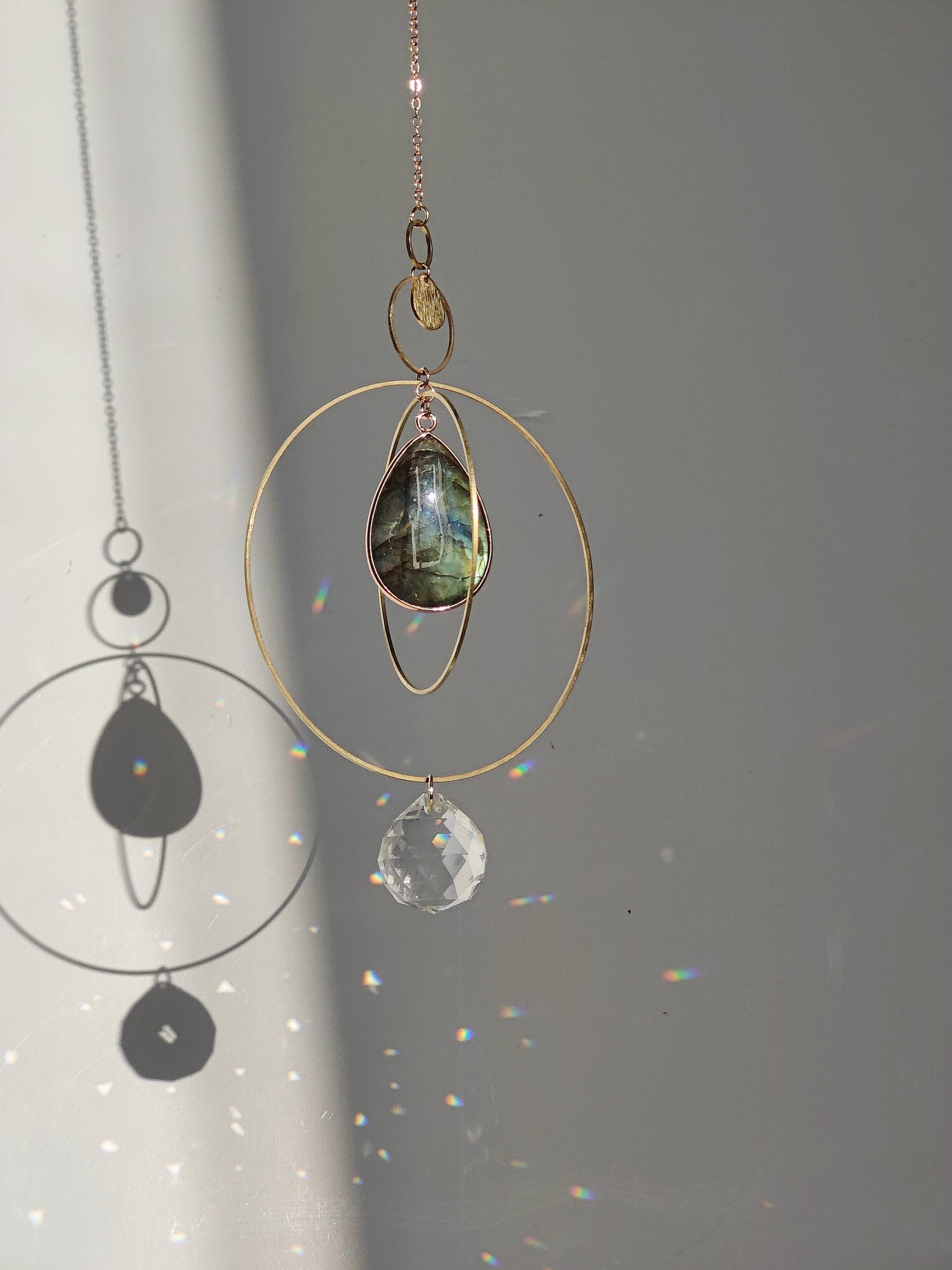 Atelier Intuitive - Wholesale Suncatcher - NOVA • Brass suncatcher, crystal and flash Labradorite1
