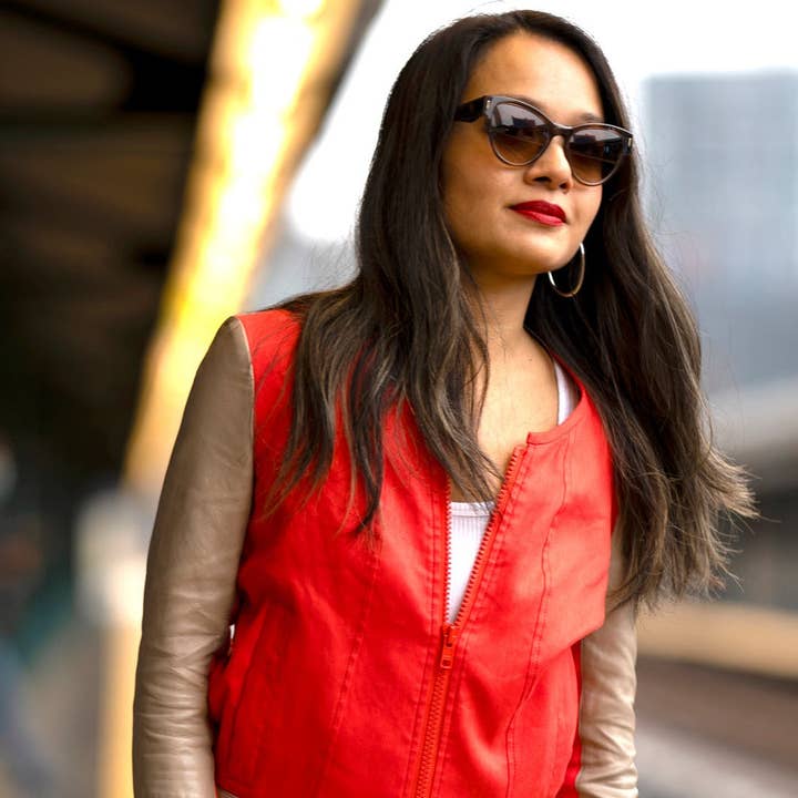 Yunizon Eyewear - Wholesale Sunglasses - Women's - Vamp4