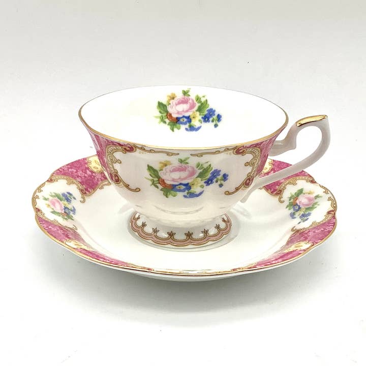 Lyserød prinsesse med smukke roser tekop og underkop for engroshandel hos All Little Cute Things