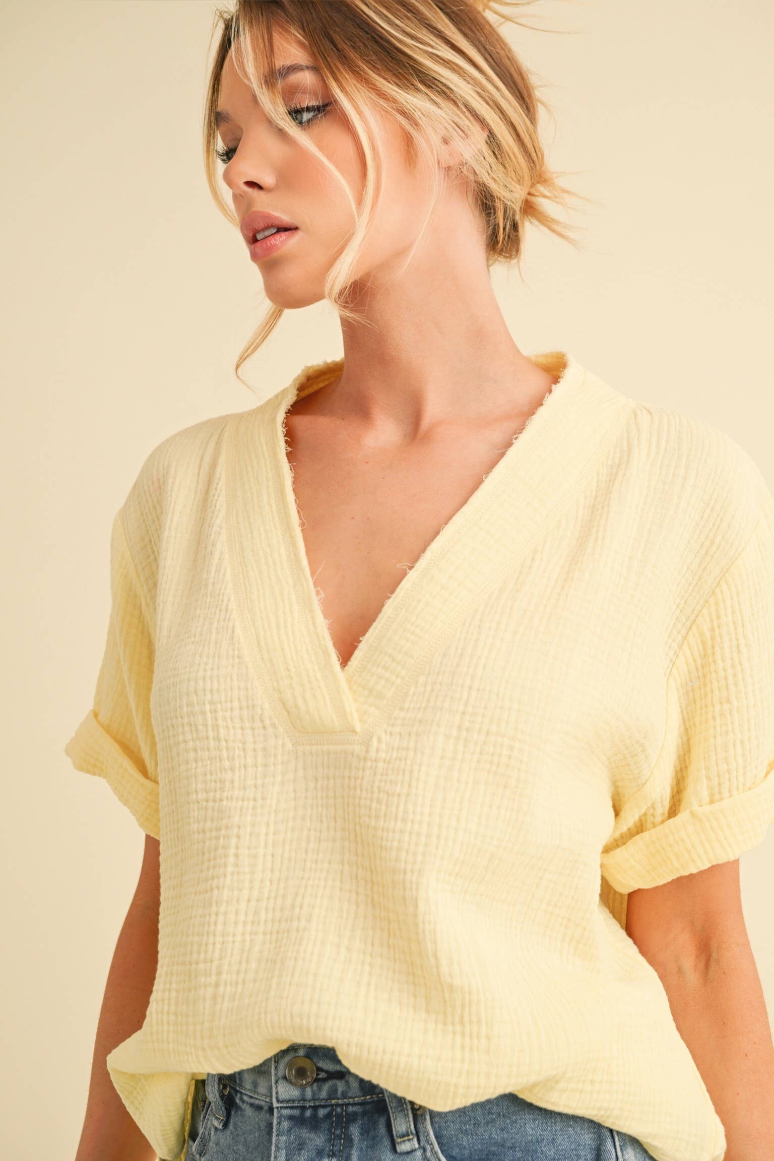 AEMI + CO - Wholesale Blouse - Women's - 8167BK Trudie Top59