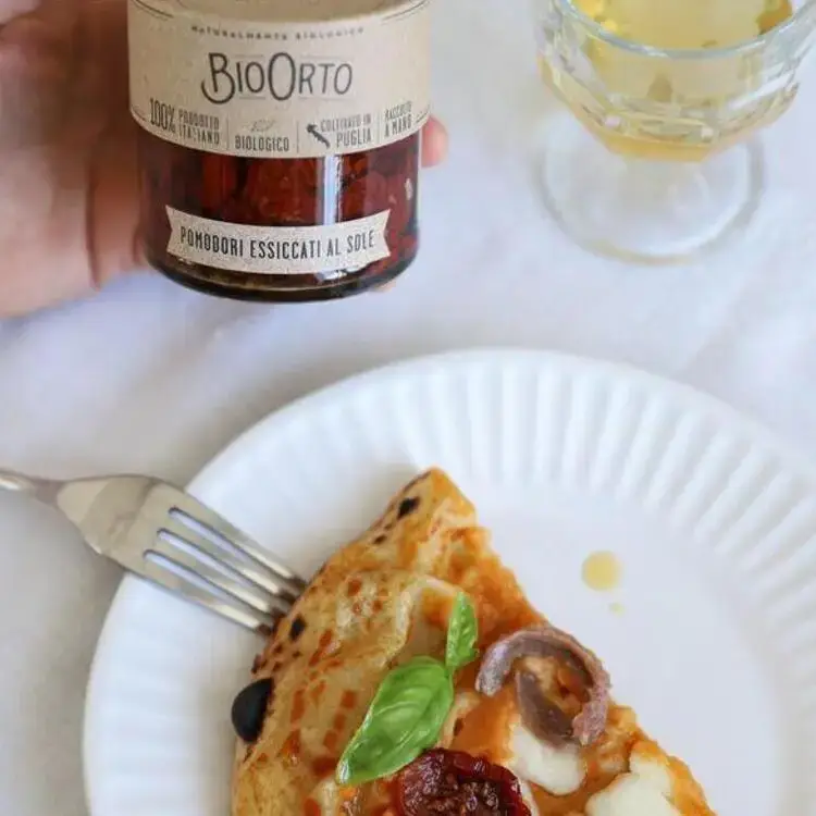 Bio Orto Società Cooperativa Agricola – wholesale Torkad kryddblandning – Ekologiska soltorkade tomater i extra jungfruolivolja – 200 g1