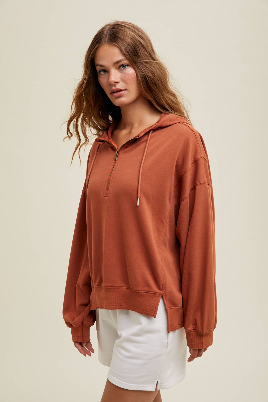 Wishlist Apparel - Vendita all'ingrosso Felpa con cappuccio - Donna - PULLOVER CON CAPPUCCIO CON MEZZA ZIP/WL24-92132