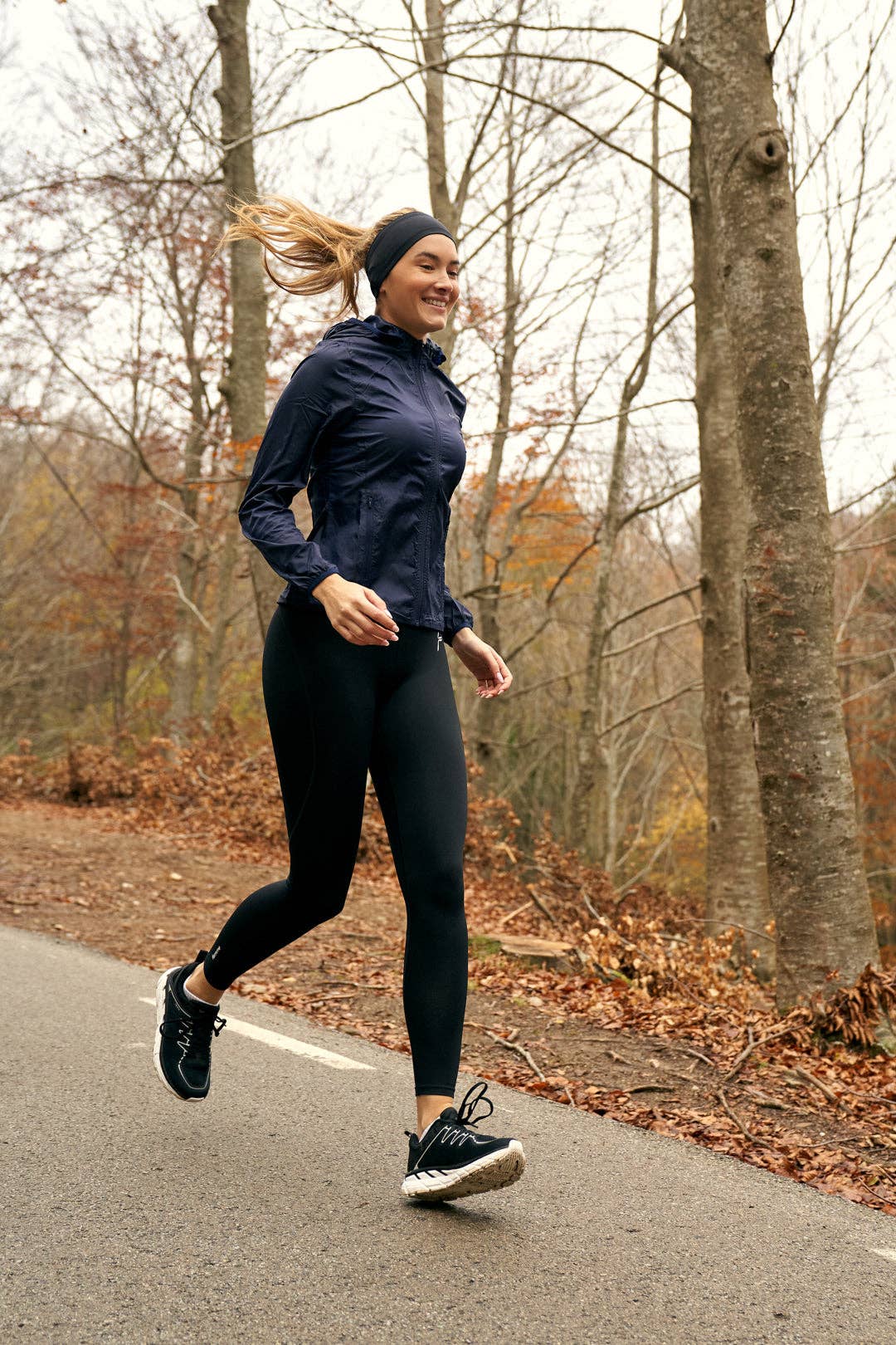 Famme - Wholesale Athletic Jacket - Women's - Pace Running Jacket4