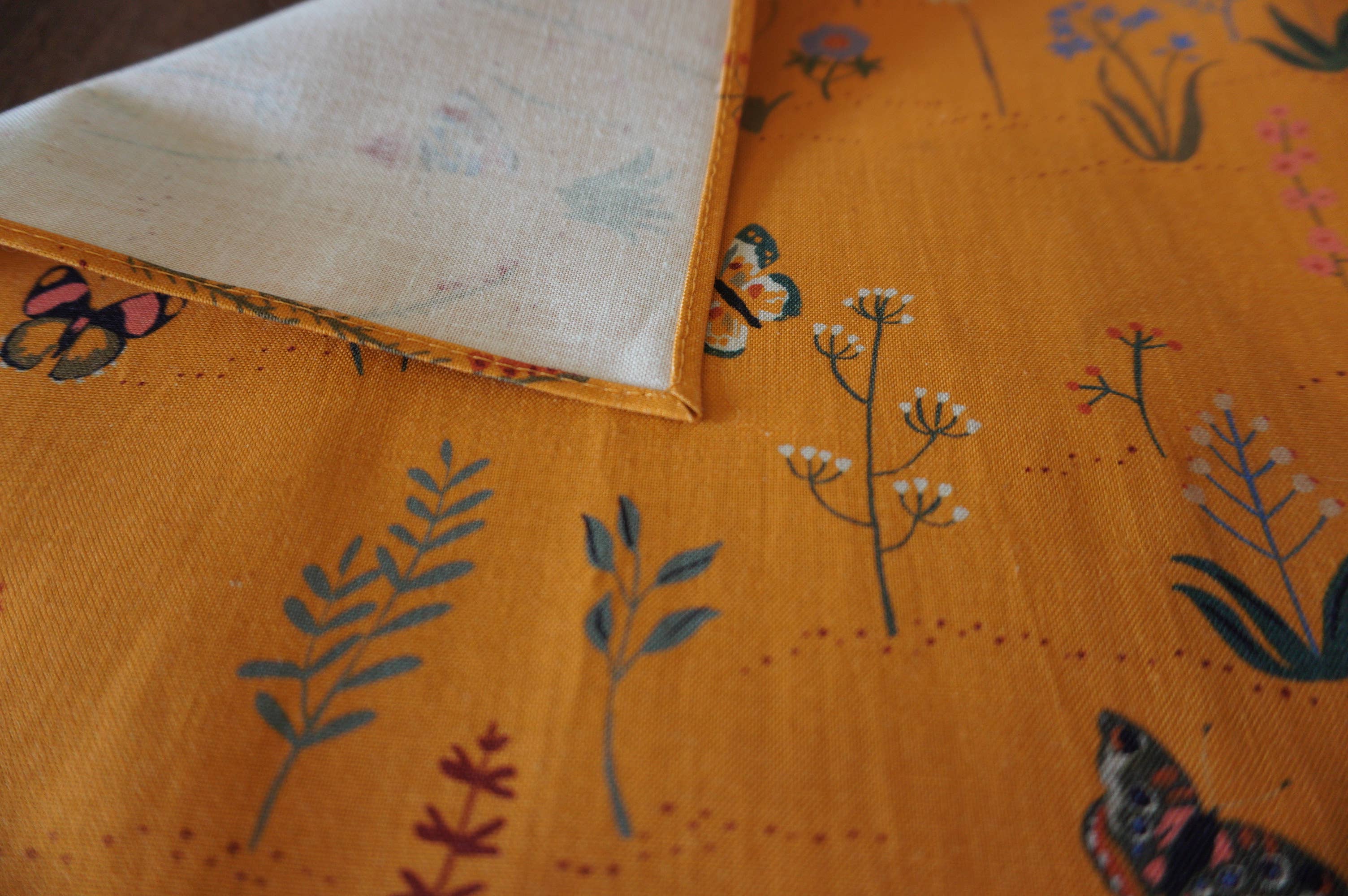 Muddy Boots Maker – wholesale Handkerchief – Women's – Desert Blooms Handkerchief Organic Cotton1