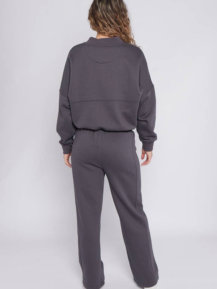 AX Labels - Wholesale Top & Pant Set (NOT Loungewear) - Women's - Oversized Bomber Style Fleece Zipper Co-ord30