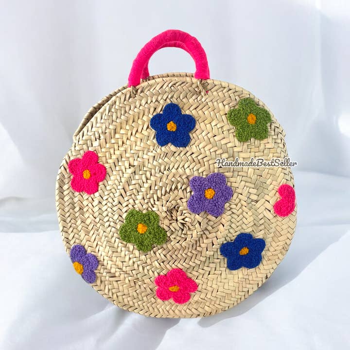 Sac en paille rond à motif floral fait main - Accessoire d'été parfait pour la vente par HandmadeBestSeller