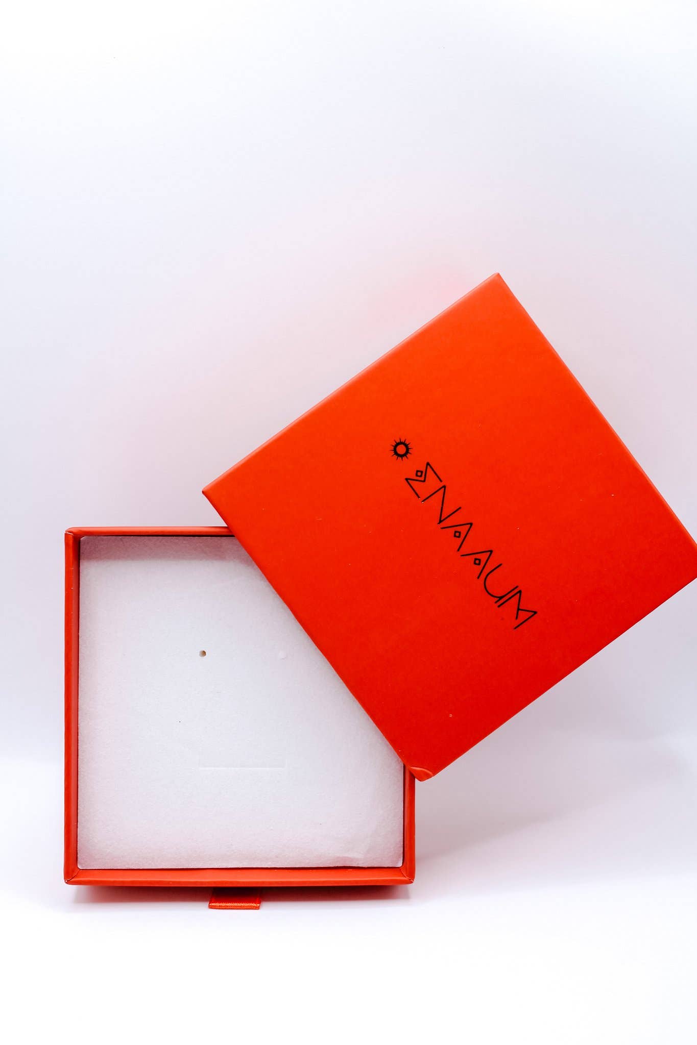 Rouge Collana “Moon” in acciaio inossidabile in vendita all'ingrosso su Faire2