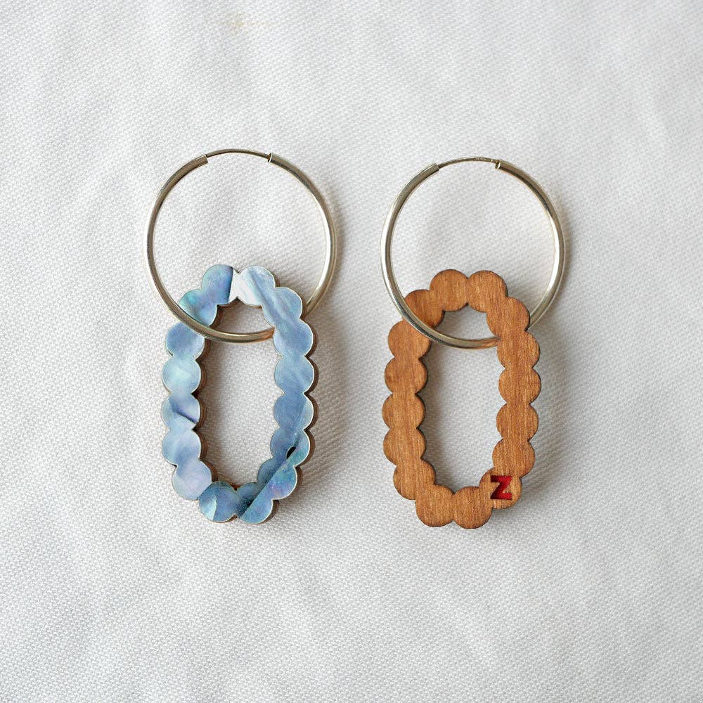 HUMUZ - Wholesale Dangle Earrings - Ring of Pearls, blue mother-of-pearl2