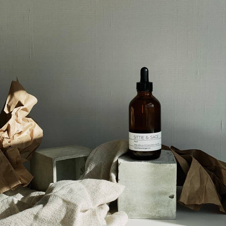 Poo'f ”när du går droppar” för wholesale av Sittie & Sage