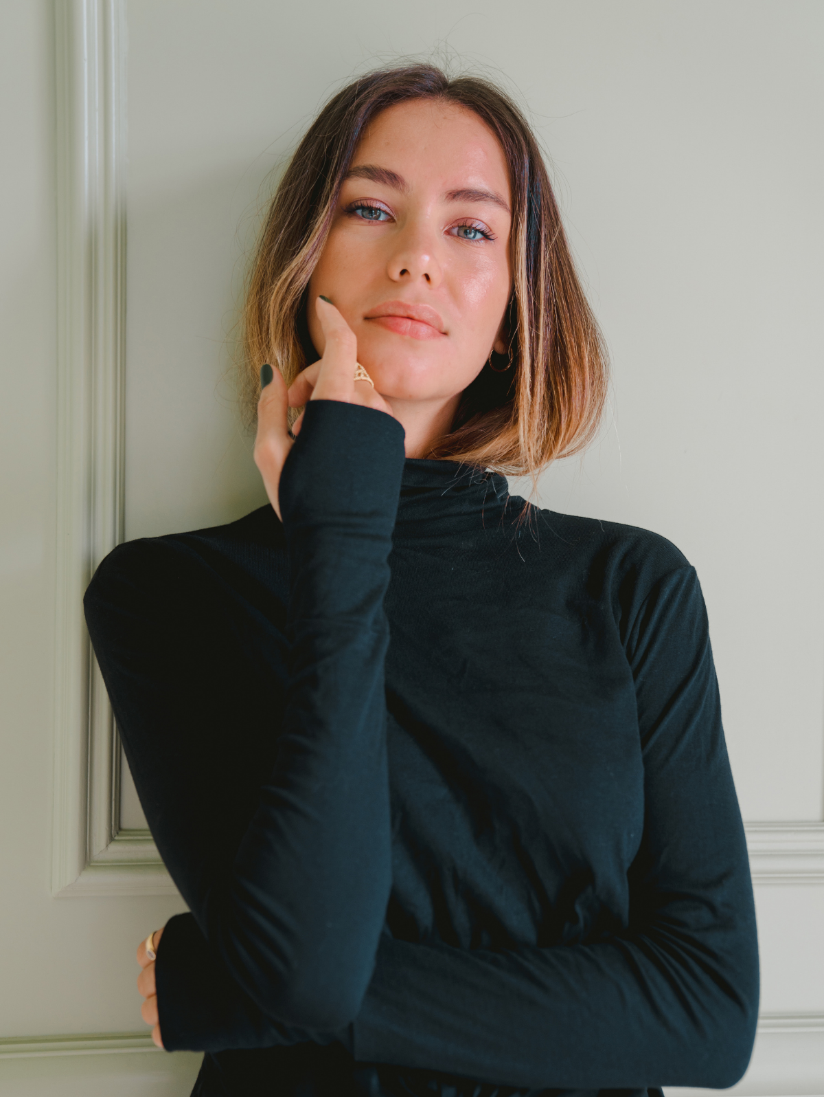 Hands To Hearts - Wholesale Knit Top - Women's - Reversible Knotted LS Turtleneck Azure1