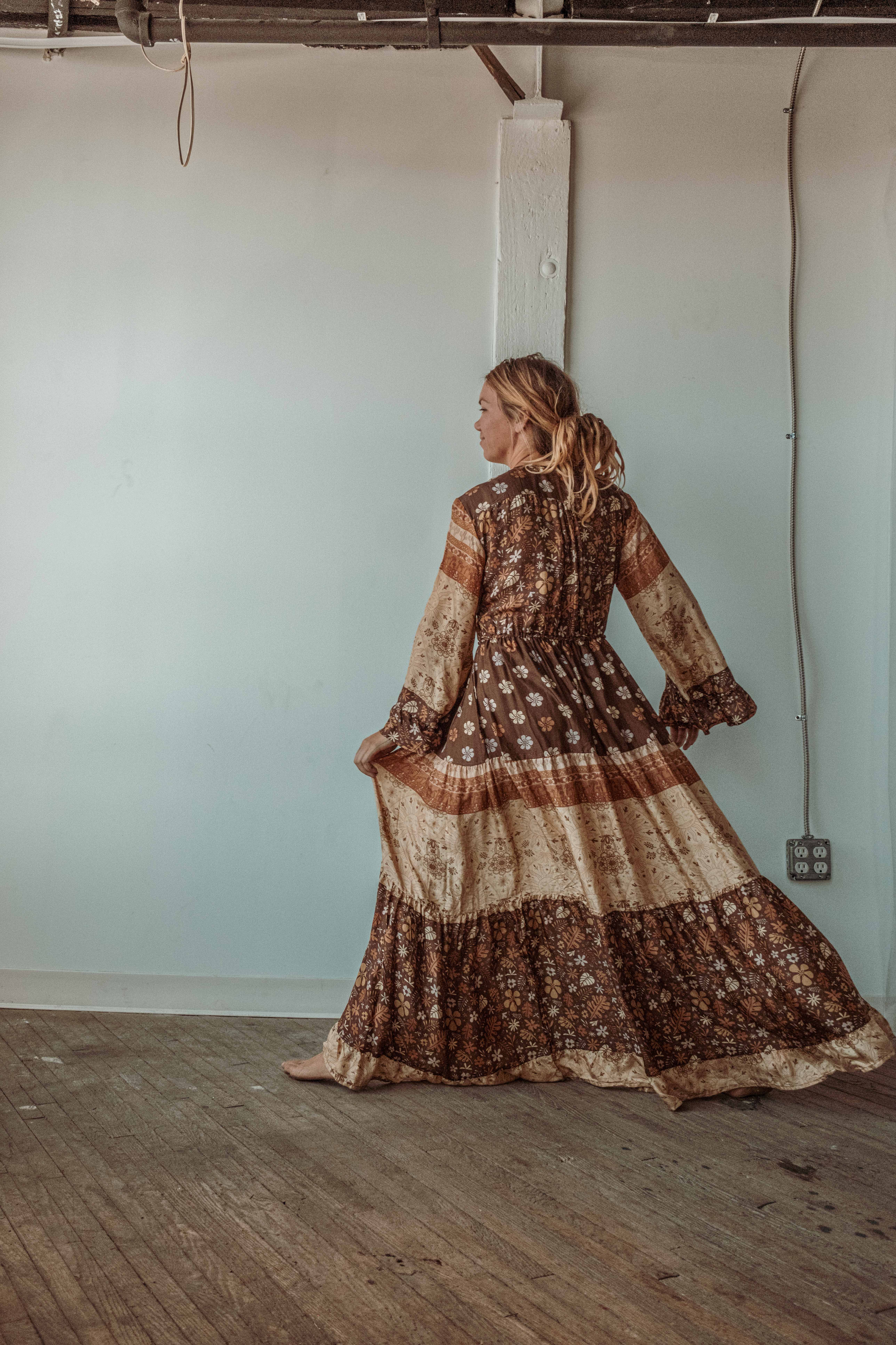 Gardenbelle Shop - Venta al por mayor Vestido - Mujer - Vestido largo hippie bohemio, vestido con mangas acampanadas del solsticio terrenal7