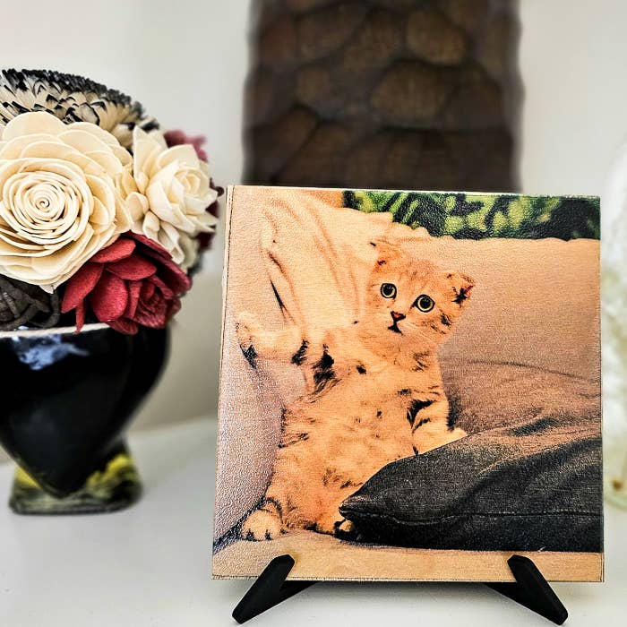 Kundenspezifische Holzfliesen für den Großhandel von SticksandLasers