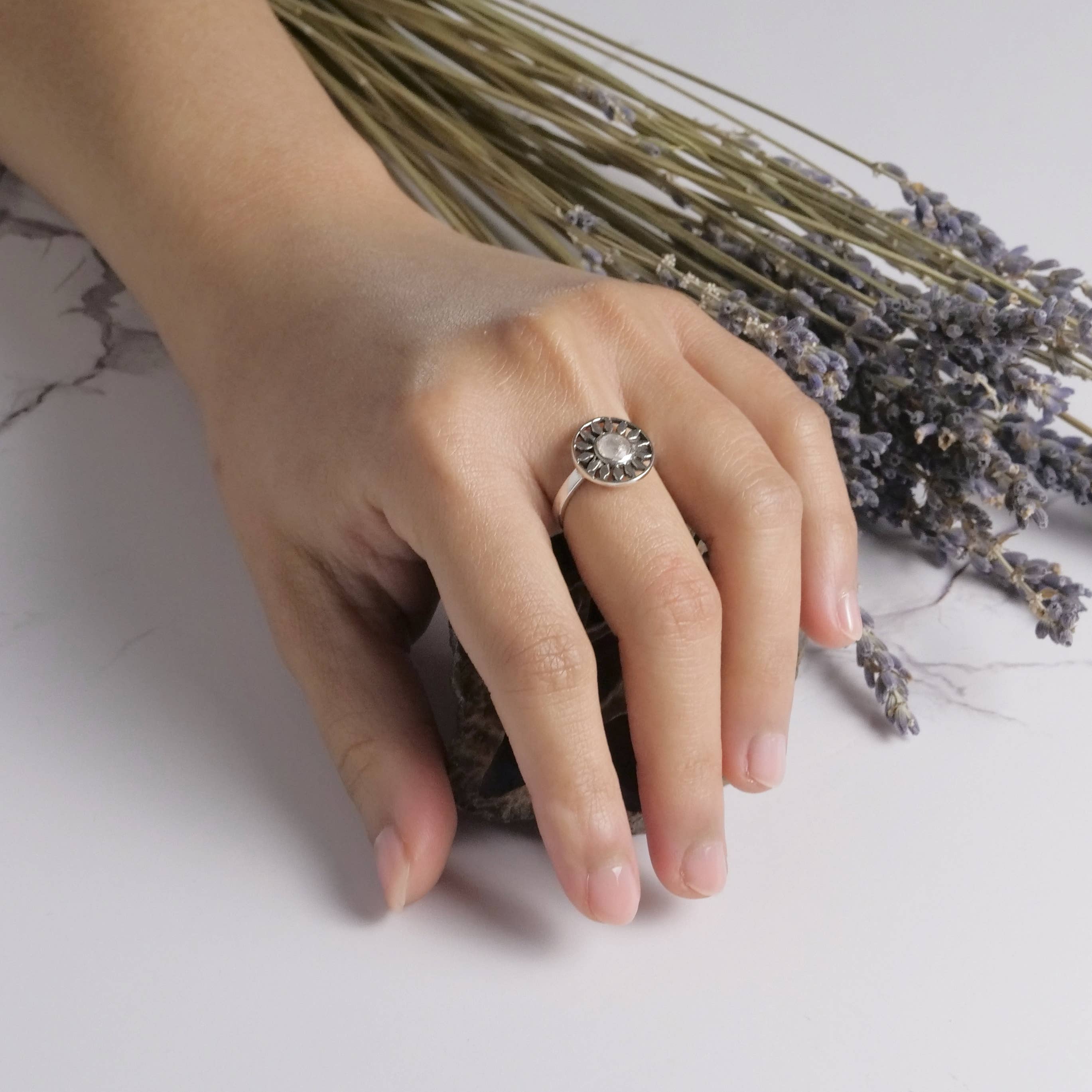 Baizaar - Vente Bague de cocktail/de cérémonie - Bague Stone Ray en argent sterling1