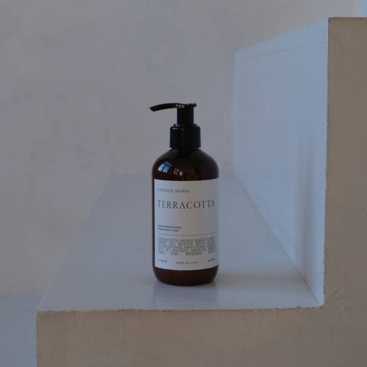 Cinque Sensi - Wholesale Hand & Body Lotion - Hand/Body Lotion (250ml)1