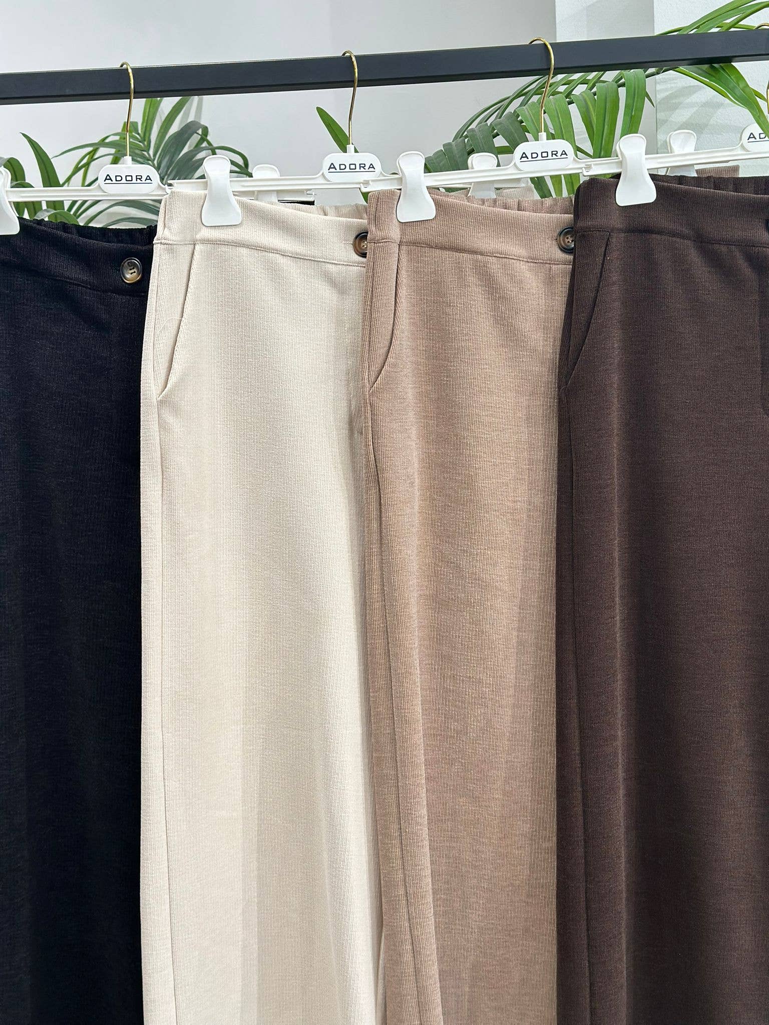 ADORA – wholesale Pants – Women's – Palazzo pants in chenille1