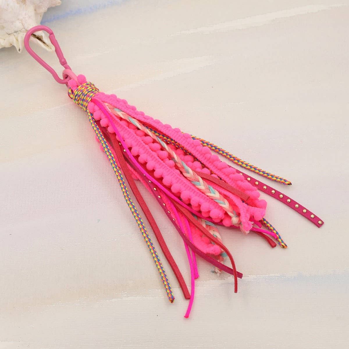 ACCITY - Wholesale Keychain - Women's - SOLID COLOR BOHEMIAN STYLE LONG TASSEL KEYCHAIN_CWMM35497