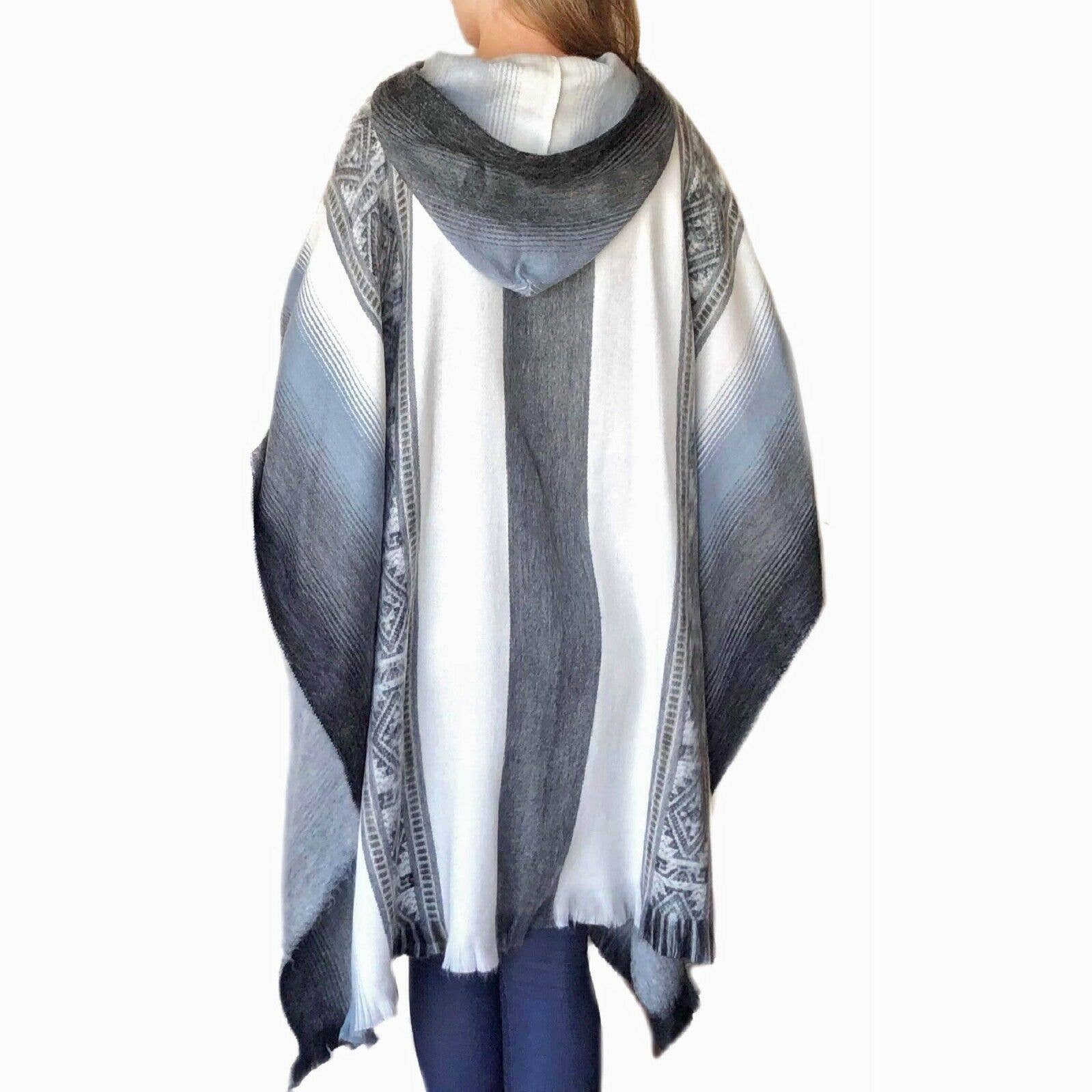 ECUALAMA – wholesale Poncho – Women's – Lightweight Baby Alpaca Wool Unisex Hooded Poncho Pullover - White/Gray4