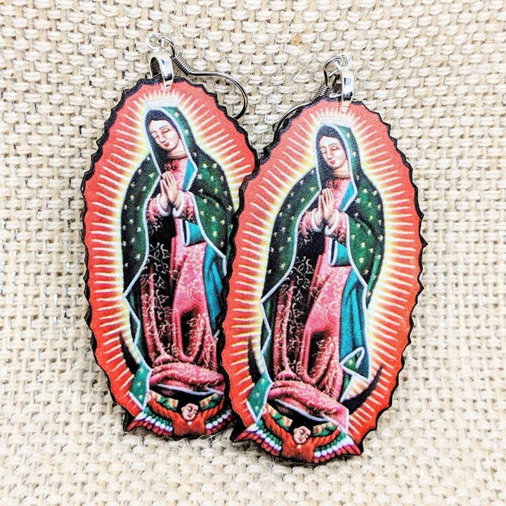 Boucles d’oreilles religieuses Vierge Marie pour la vente par Iamsonotcool