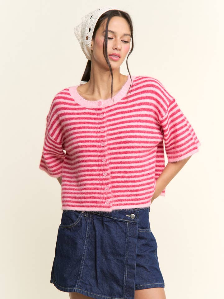Cardigan court en maille douce à rayures - LOU CARDIGAN pour la vente par In The Beginning