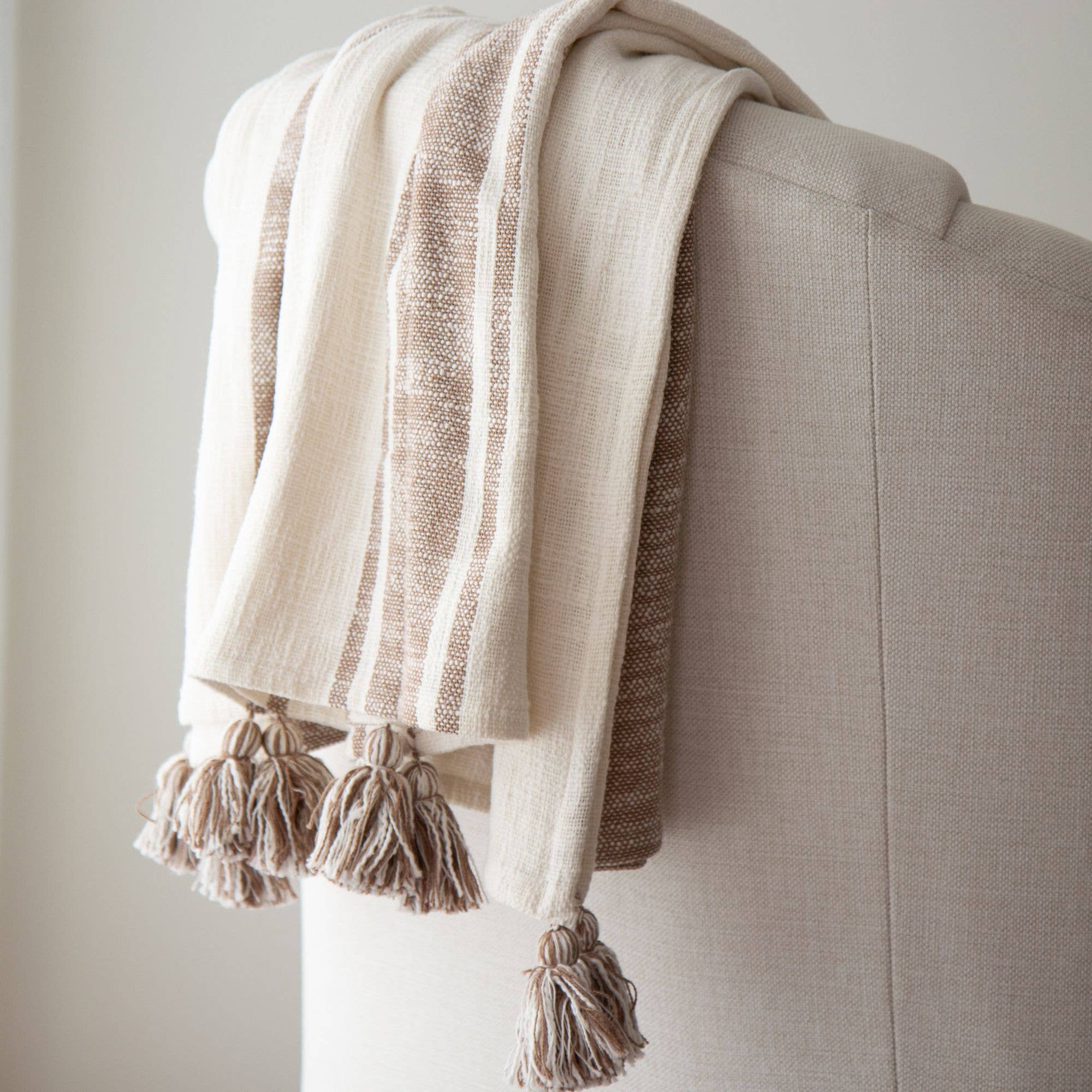 Tajik  Home  LLC - Wholesale Throw Blanket - Rebecca's Grainsack Throw – Classic Vintage-Style Blanket8