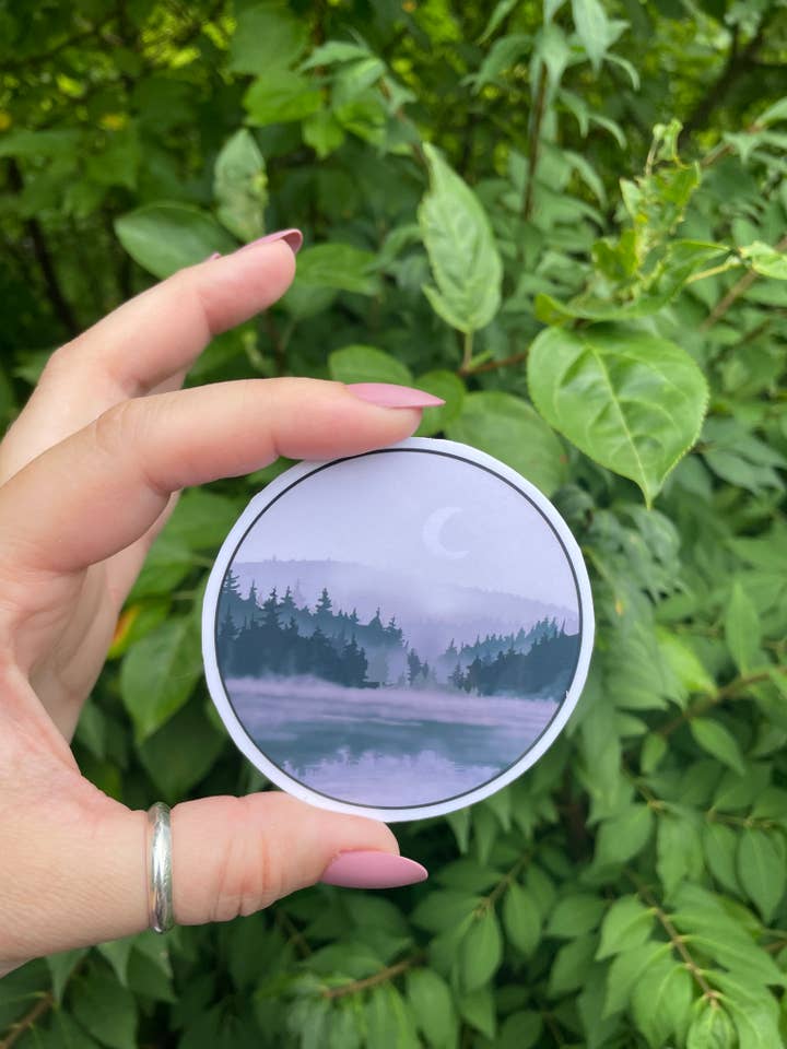 Misty Lake voor wholesale door A Dresser Drawer