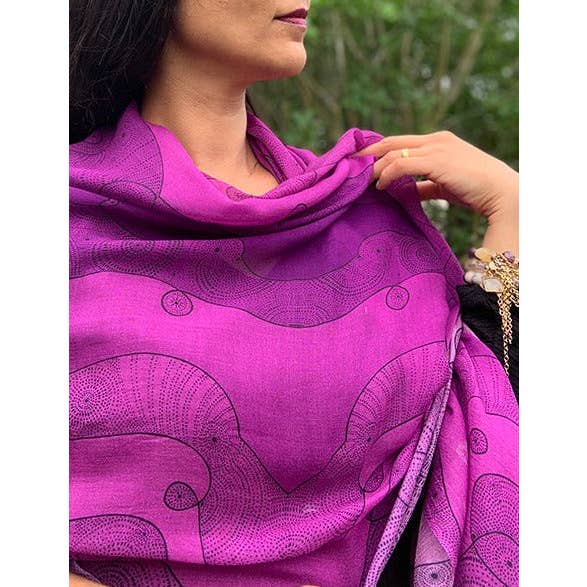 LOVELEEN®️ - Wholesale Scarf - Women's - 'Shining star of the Infinite galaxy' scarf (purple)3