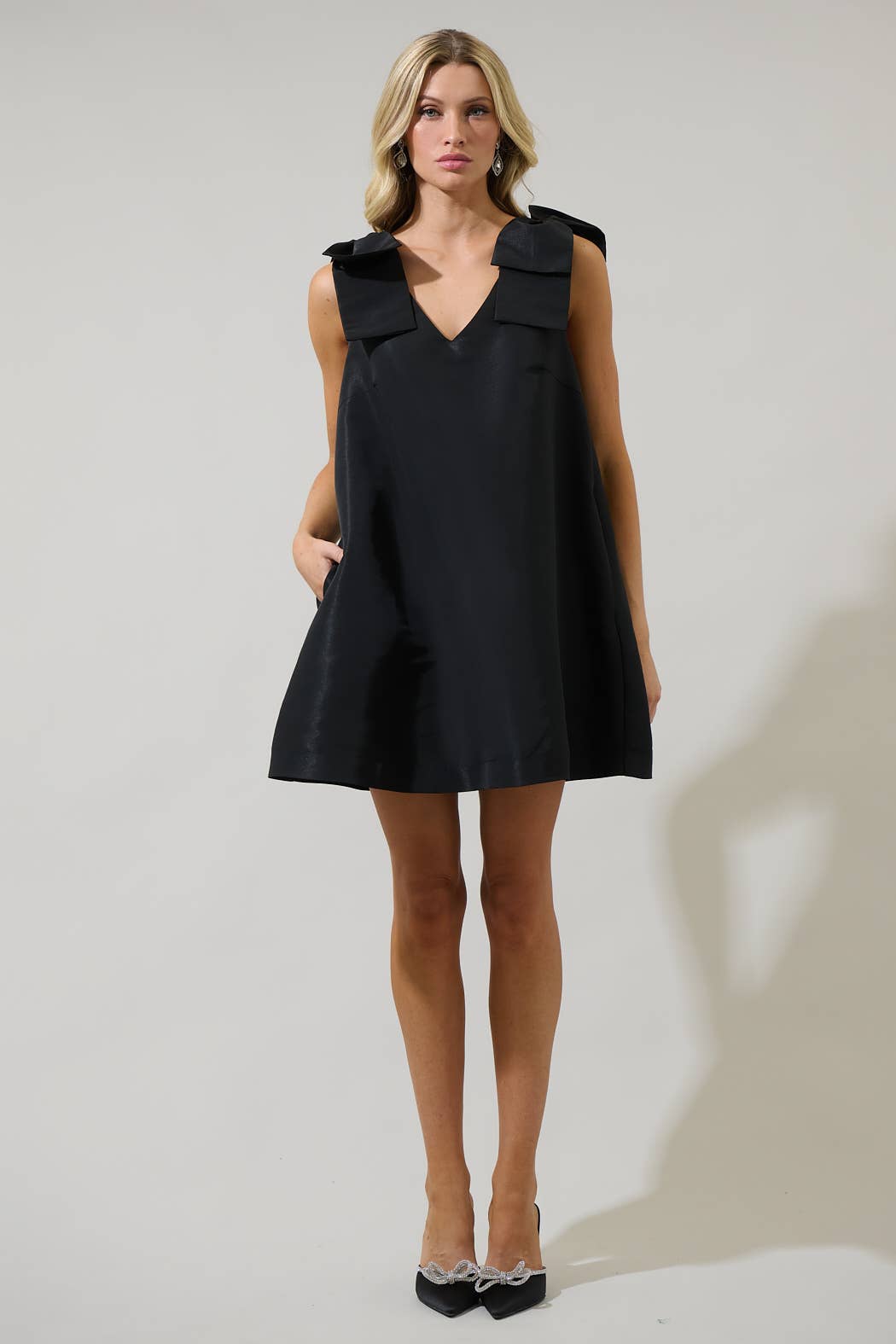 Sugarlips - Wholesale Dress - Women's - Alani Bow Trapeze Mini Dress4