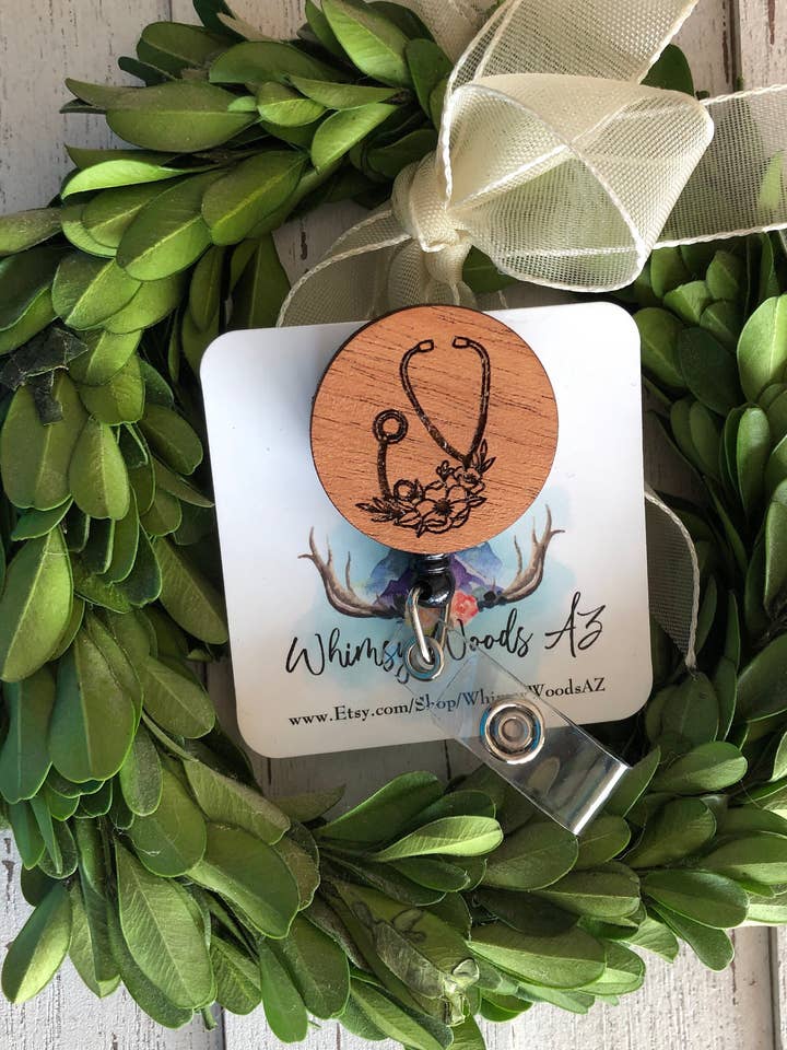 Carrete de insignia de estetoscopio floral para profesionales médicos para venta al por mayor de Whimsy Woods AZ
