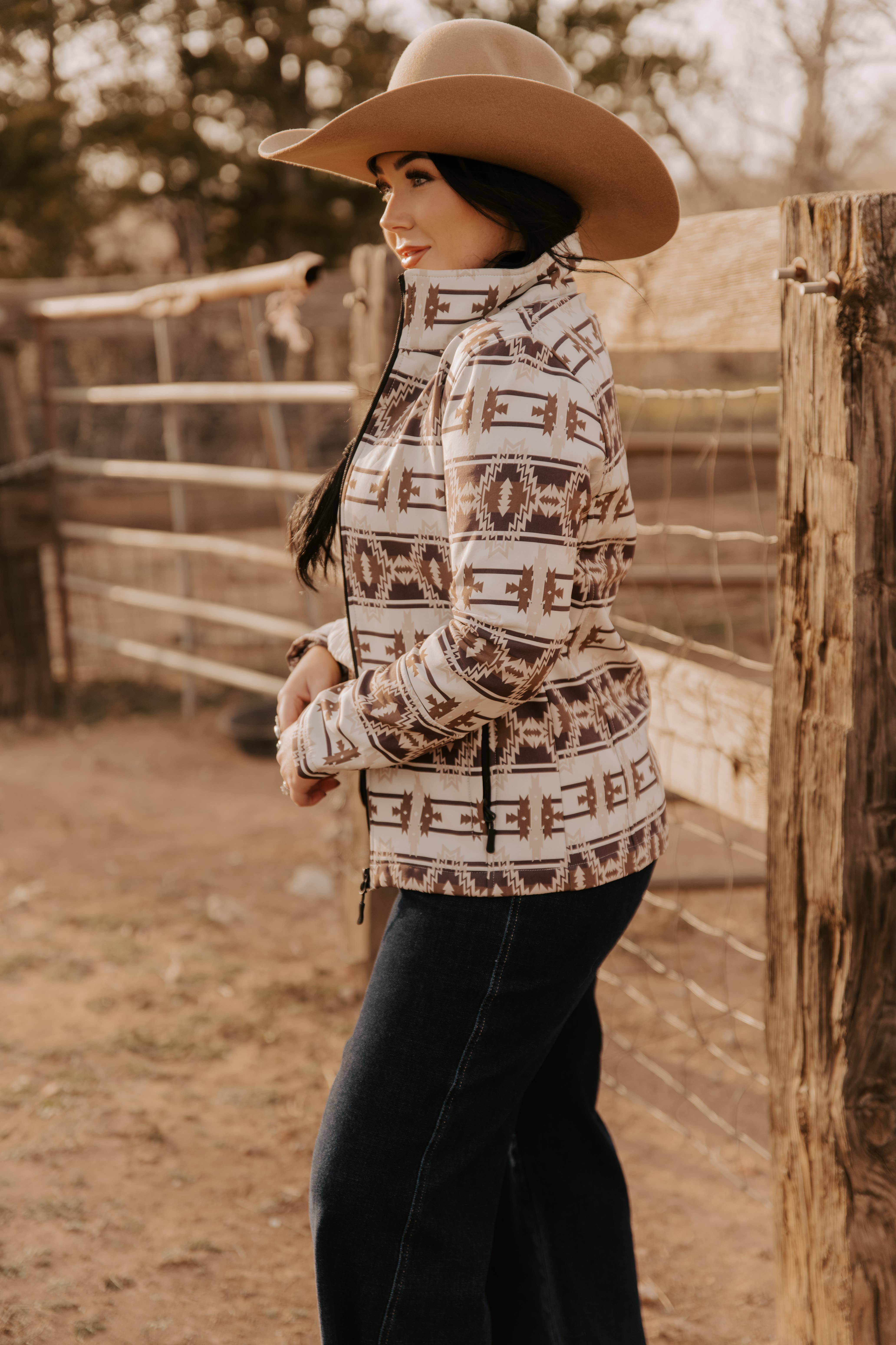 AZTÈQUE Veste Softshell Femme en tissu contrecollé imprimé aztèque-L-25922 en vente sur Faire2